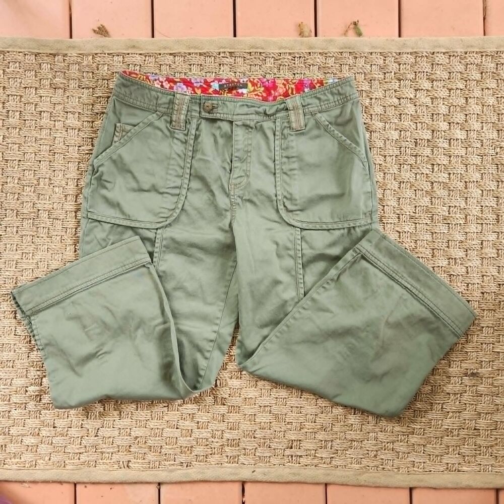 Vintage Bandolino Khaki Cropped Walkers, Hikers, Bikers, Stretch Sz 10 - Picture 7 of 12